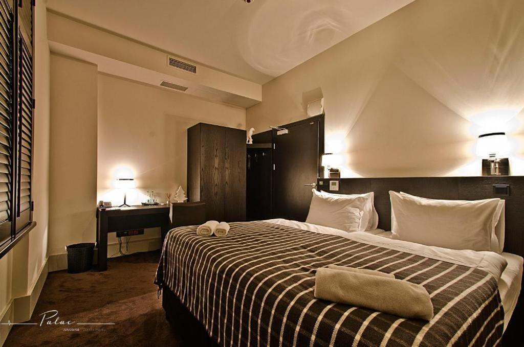 Hotel Palac Jugowice Wałbrzych Εξωτερικό φωτογραφία