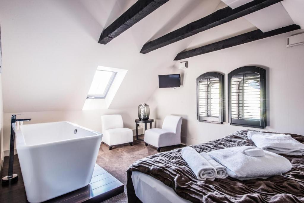 Hotel Palac Jugowice Wałbrzych Εξωτερικό φωτογραφία