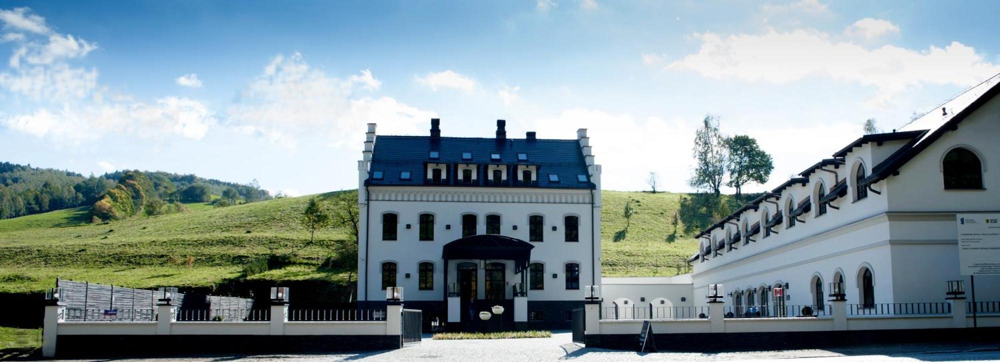Hotel Palac Jugowice Wałbrzych Εξωτερικό φωτογραφία
