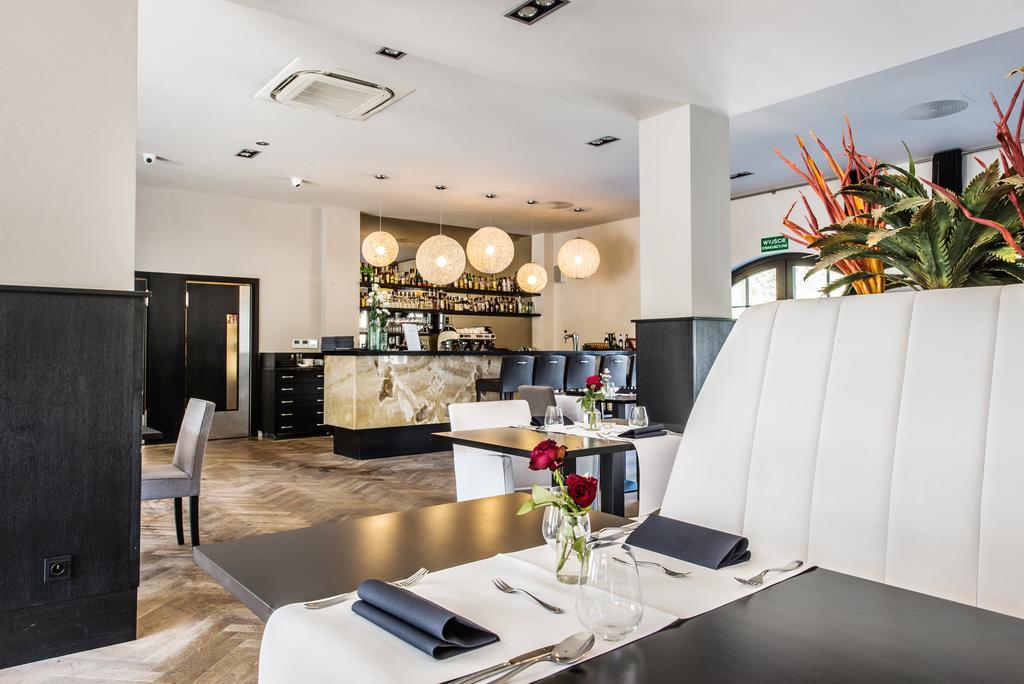 Hotel Palac Jugowice Wałbrzych Εξωτερικό φωτογραφία
