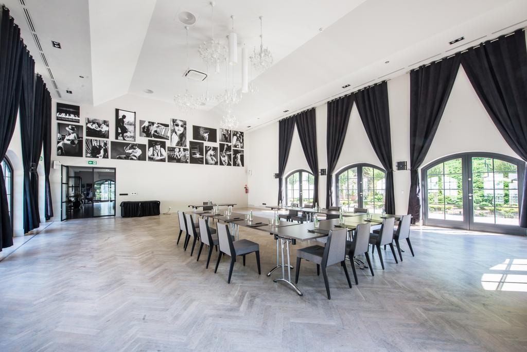 Hotel Palac Jugowice Wałbrzych Εξωτερικό φωτογραφία