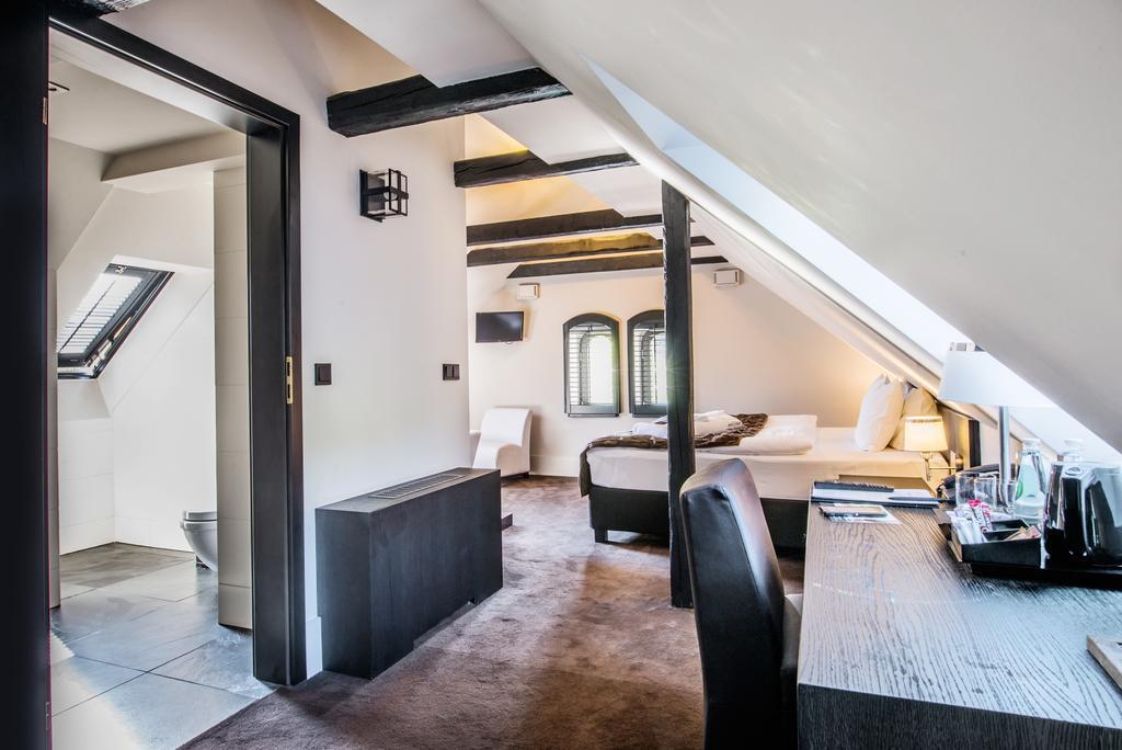Hotel Palac Jugowice Wałbrzych Εξωτερικό φωτογραφία